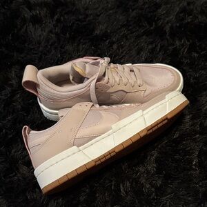Nike Women's Sneakers in Pink and White